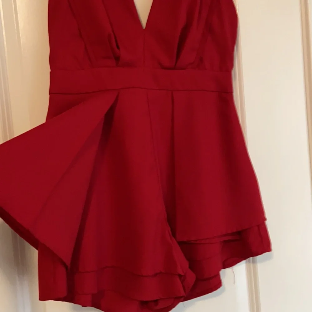 Red jumpsuit Romper. Pleated front. Open back. Size medium. Brand A’gaci - Picture 2 of 5
